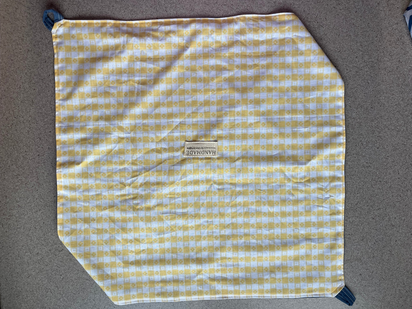Pie/Bread Carrier